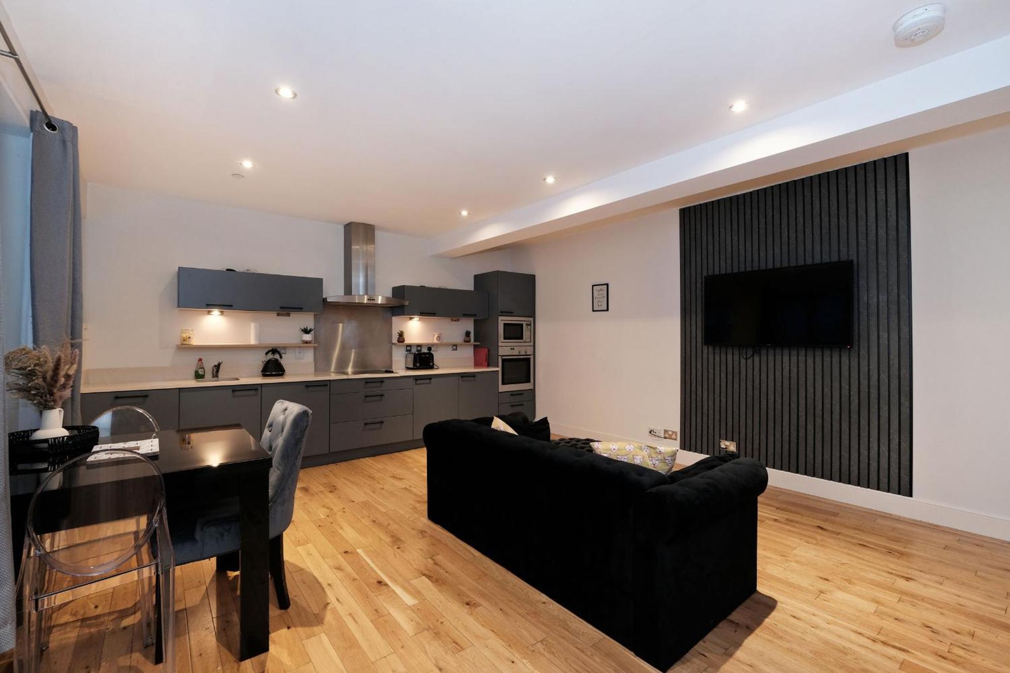 One Of A Kind Historic 3 Bedroom Apartment Aberdeen Luaran gambar