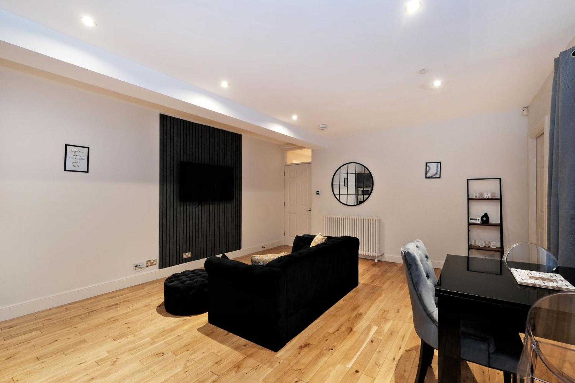 One Of A Kind Historic 3 Bedroom Apartment Aberdeen Luaran gambar