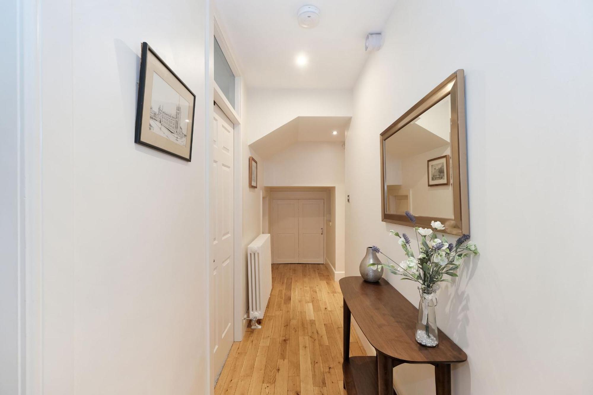One Of A Kind Historic 3 Bedroom Apartment Aberdeen Luaran gambar