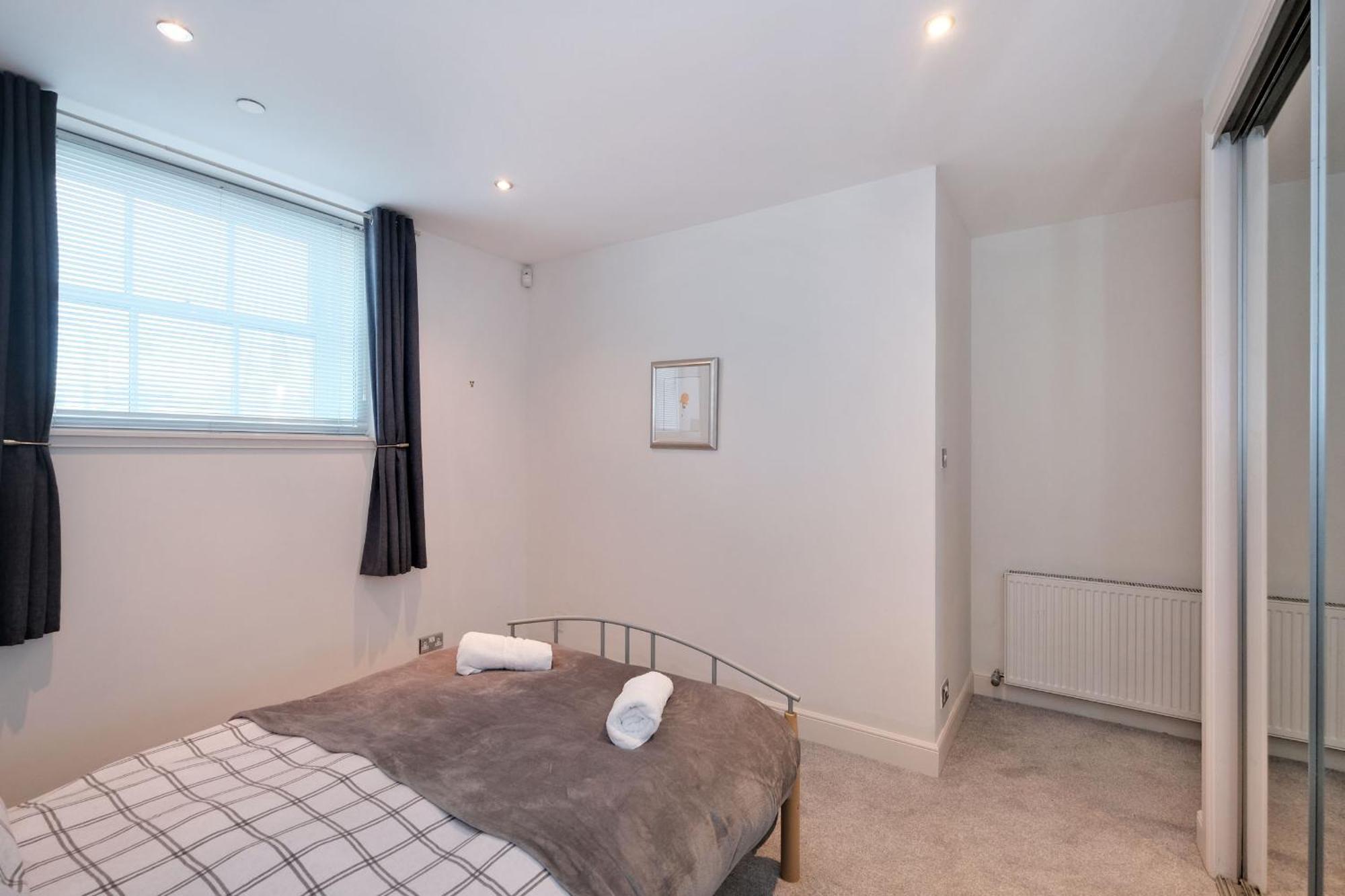One Of A Kind Historic 3 Bedroom Apartment Aberdeen Luaran gambar