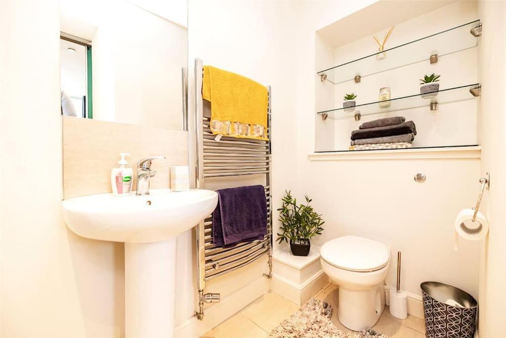 One Of A Kind Historic 3 Bedroom Apartment Aberdeen Luaran gambar